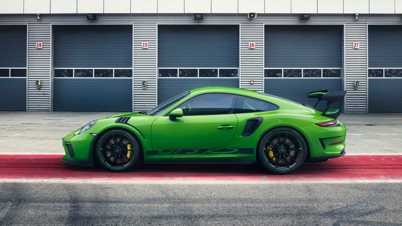 Illustration for article titled The 2019 Porsche 911 GT3 RS Is Sharper, More Powerful And Offensively Green